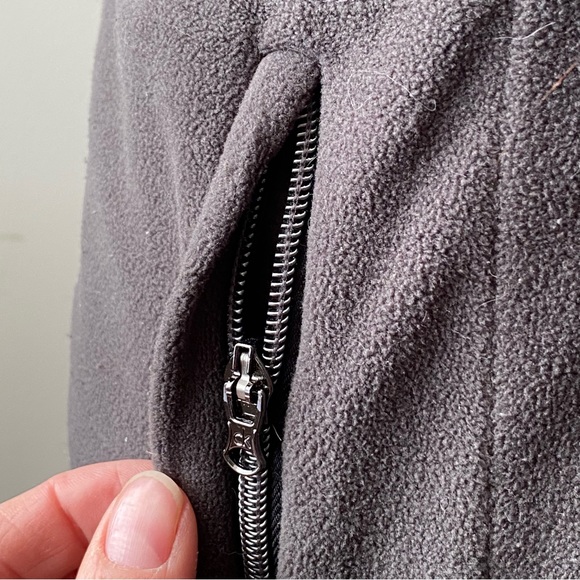 CALVIN KLEIN Ladies’ soft and shapely gray plush fleece quarter-zip pullover L - Picture 9 of 12